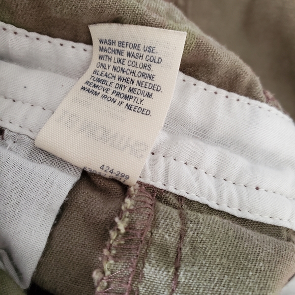 Oshkosh Vestbak Overalls 18 Months Green And Brown Camo Dinosaur - Picture 9 of 9